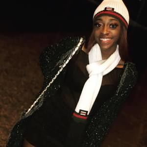 Meet your Posher, Ariel